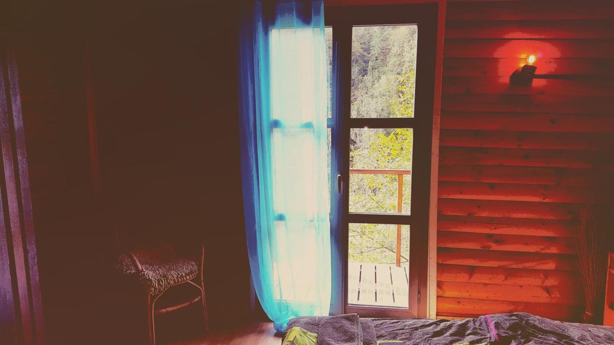 Skymist Maison D'Hotes Biert Habitación foto